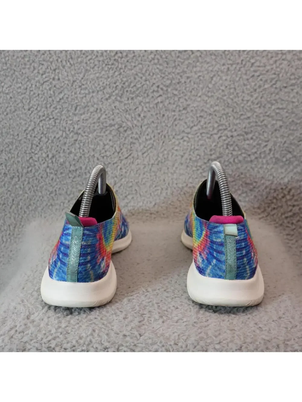 Skechers Women Ultra Flex Harmonious 13106 Tie Dye sz 6.5